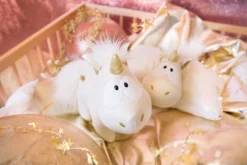 Nici 43724 Goldenes Einhorn Shooting Star Ca 22cm Plüsch Kuscheltier -Nici 43725 04 43727 Milieu 2048x1365