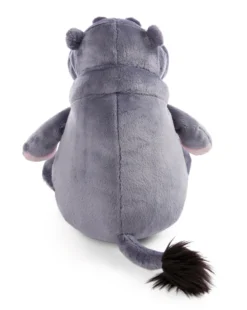 Nici 47980 Nilpferd DJ Nilbert 135cm Sitzend Plüsch Wild Friends GREEN -Nici 47975 03 ZA Frei vorl 1633x2048