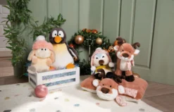 Nici 48345 SchlamperMäppchen Zum Rollen Figürlich 19x7cm Winter Friends GREEN -Nici 48315 14 48316 48334 48314 48311 Milieu 2048x1316